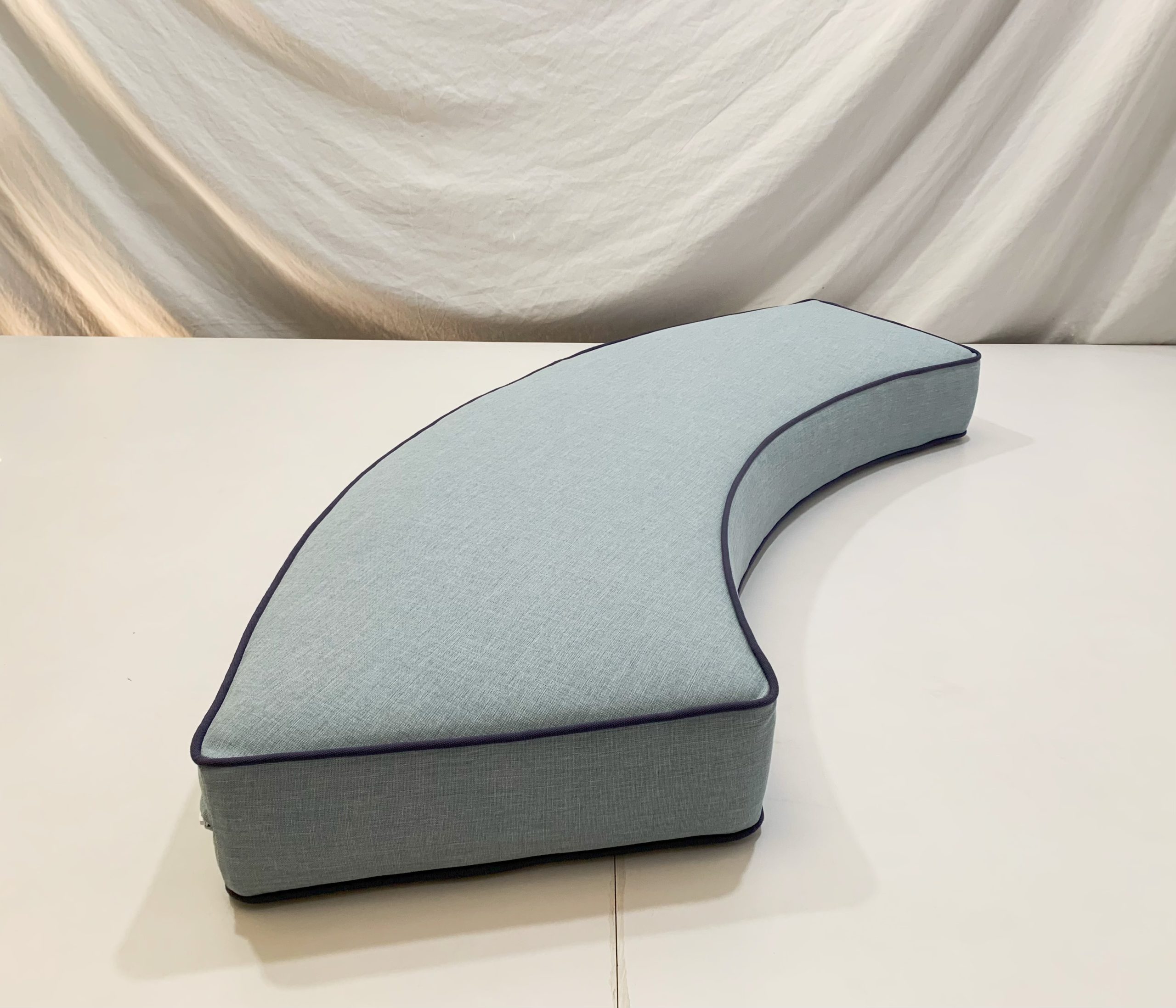 Curved Bench Cushion - Image 6