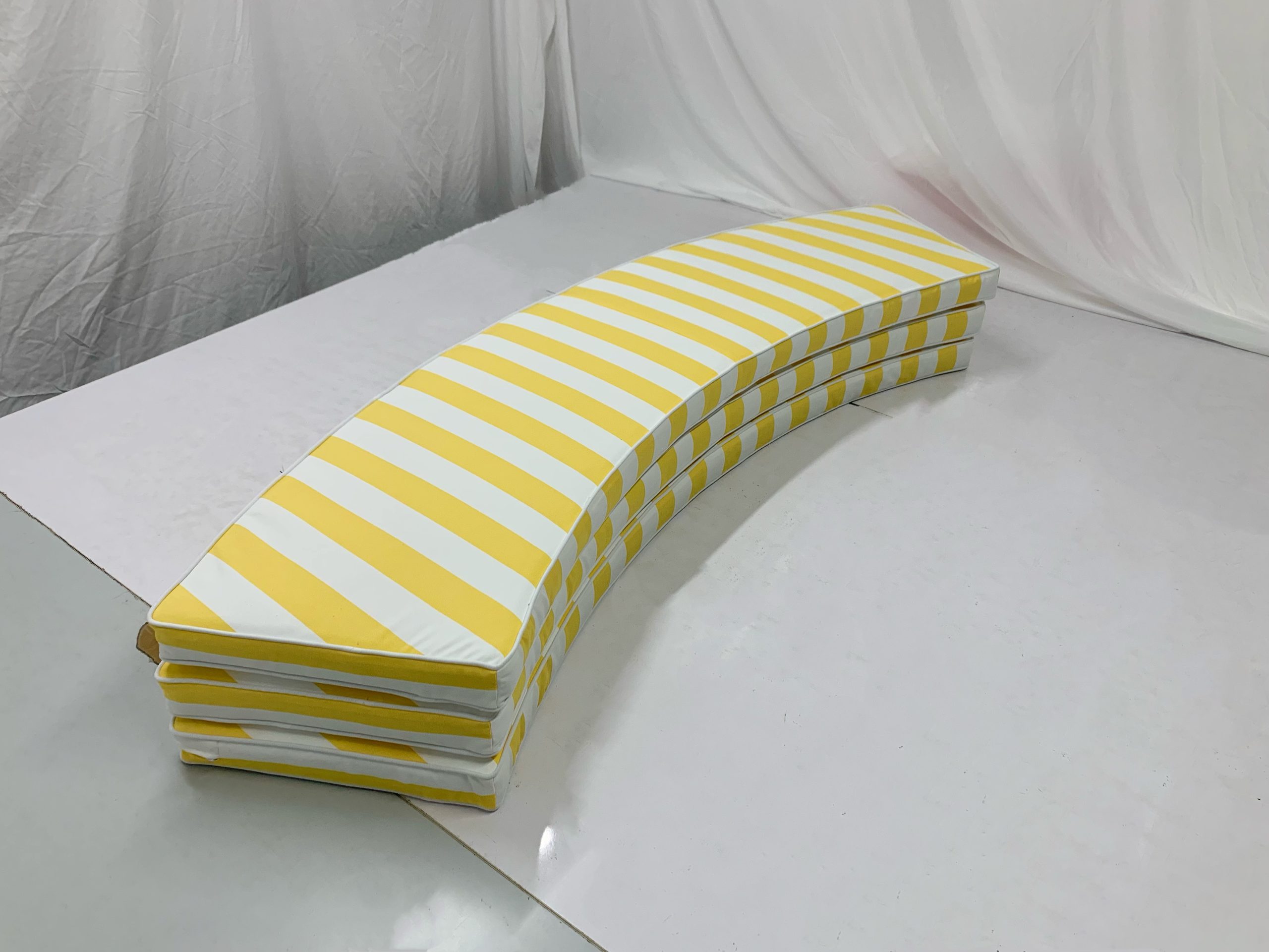 Curved Bench Cushion - Image 3
